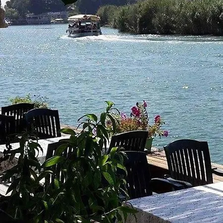 Zakkum Ξενοδοχείο *